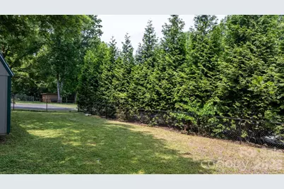 3084 W Main Street, Claremont, NC 28610 - Photo 29