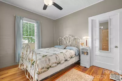 3084 W Main Street, Claremont, NC 28610 - Photo 15