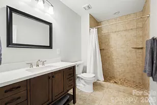16619 Flintrock Falls Ln, Charlotte, NC 28278 - Photo 35