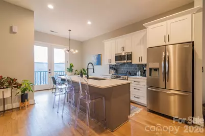 2012 Upstate Way, Charlotte, NC 28206 - Photo 3