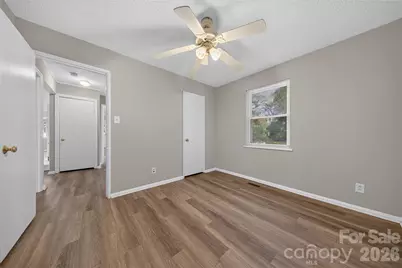 520 Inwood Drive, Charlotte, NC 28209 - Photo 23