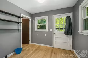 917 Fassifern Ct, Hendersonville, NC 28791 - Photo 21