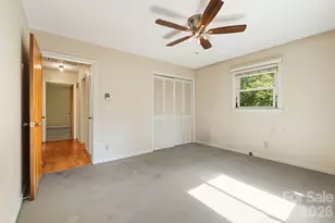 917 Fassifern Ct, Hendersonville, NC 28791 - Photo 17