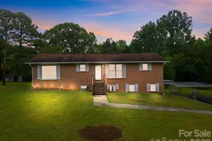 401 Grant St, Spencer, NC 28027 - Photo 1