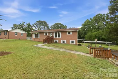 401 Grant Street, Spencer, NC 28027 - Photo 3