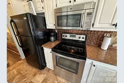 143 Dove Street, New London, NC 28127 - Photo 9