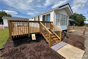 143 Dove St, New London, NC 28127 - Photo 21