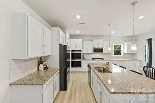 3014 Oxtail Ct, Rock Hill, SC 29732 - Photo 3