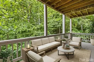 2204 E Cumming Woods Ln, Hendersonville, NC 28739 - Photo 29