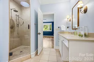 2204 E Cumming Woods Ln, Hendersonville, NC 28739 - Photo 21