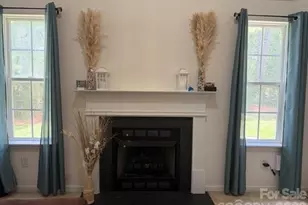 8053 Christmas Ct, Charlotte, NC 28216 - Photo 19