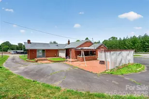 107 Carderwoody Rd, Statesville, NC 28625 - Photo 31