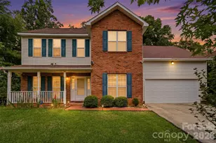 5619 Hedgecrest Pl, Charlotte, NC 28269 - Photo 1