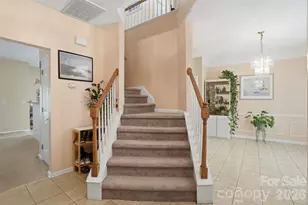 5619 Hedgecrest Pl, Charlotte, NC 28269 - Photo 17