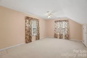 5619 Hedgecrest Pl, Charlotte, NC 28269 - Photo 27