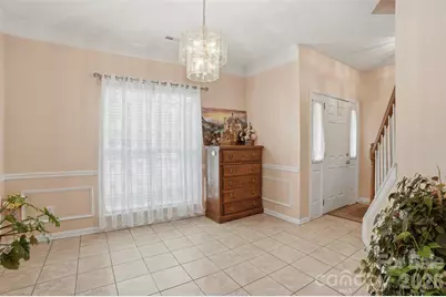5619 Hedgecrest Place, Charlotte, NC 28269 - Photo 5