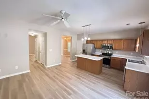 18629 Shawnee Ridge Rd, Cornelius, NC 28031 - Photo 7