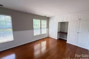 18629 Shawnee Ridge Rd, Cornelius, NC 28031 - Photo 13