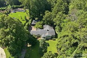 827 Jefferson Dr, Charlotte, NC 28270 - Photo 3