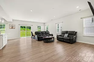 3030 Streamside Dr, Davidson, NC 28036 - Photo 21
