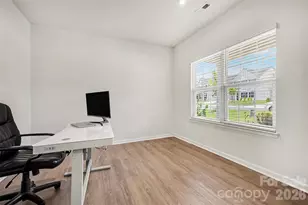 3030 Streamside Dr, Davidson, NC 28036 - Photo 13