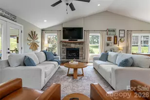 11 Ibbie Roberts Rd, Alexander, NC 28701 - Photo 3