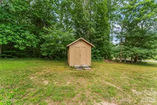3695 Bradley Rd, Morganton, NC 28655 - Photo 27