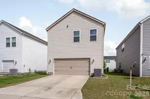 525 Windage Wy, Pineville, NC 28134 - Photo 3