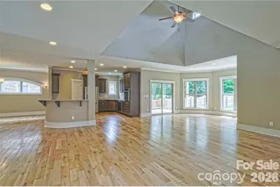 10136 Fairlea Drive, Charlotte, NC 28269 - Photo 9