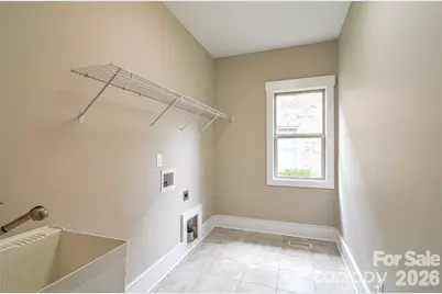 10136 Fairlea Drive, Charlotte, NC 28269 - Photo 23