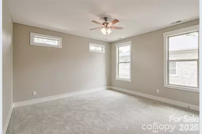 10136 Fairlea Drive, Charlotte, NC 28269 - Photo 17