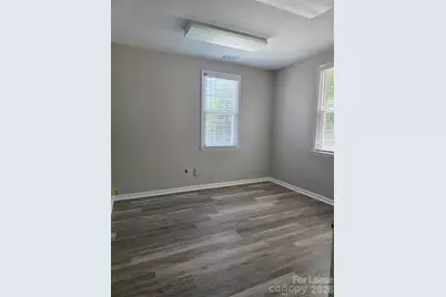 233 S Sharon Amity Road #107, Charlotte, NC 28211 - Photo 3