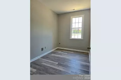 233 S Sharon Amity Road #107, Charlotte, NC 28211 - Photo 5