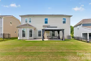 2249 Idol Rock Dr, Fort Mill, SC 29707 - Photo 5