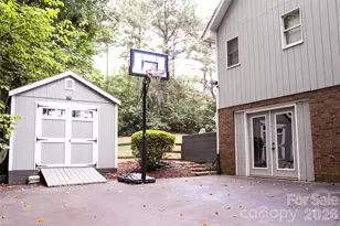 7947 Lakeview Dr, Denver, NC 28037 - Photo 31