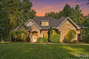 9831 Minnie Lemmond Ln, Charlotte, NC 28227 - Photo 3