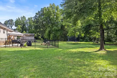 510 Roberts Avenue, York, SC 29745 - Photo 21