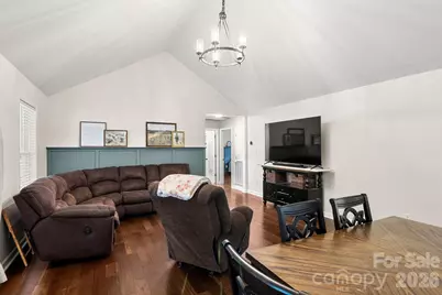 510 Roberts Avenue, York, SC 29745 - Photo 7