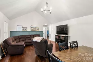 510 Roberts Ave, York, SC 29745 - Photo 7