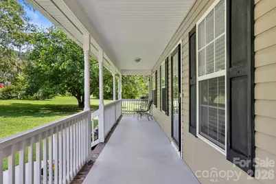 510 Roberts Avenue, York, SC 29745 - Photo 3