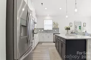 132 Lancashire Ct, Denver, NC 28037 - Photo 5