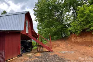 2825 Harrell Hill Rd, Bakersville, NC 28705 - Photo 31