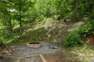 2825 Harrell Hill Rd, Bakersville, NC 28705 - Photo 23