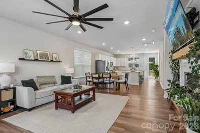 10122 Hemingway Place, Charlotte, NC 28227 - Photo 7
