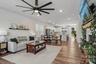 10122 Hemingway Pl, Charlotte, NC 28227 - Photo 7