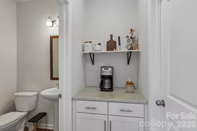 10122 Hemingway Place, Charlotte, NC 28227 - Photo 15