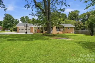 6108 Mallard Dr, Charlotte, NC 28227 - Photo 5