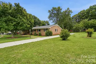 6108 Mallard Dr, Charlotte, NC 28227 - Photo 7
