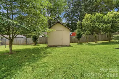 6108 Mallard Drive, Charlotte, NC 28227 - Photo 11