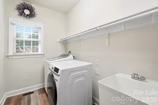 9915 Nicole Ln, Charlotte, NC 28269 - Photo 37
